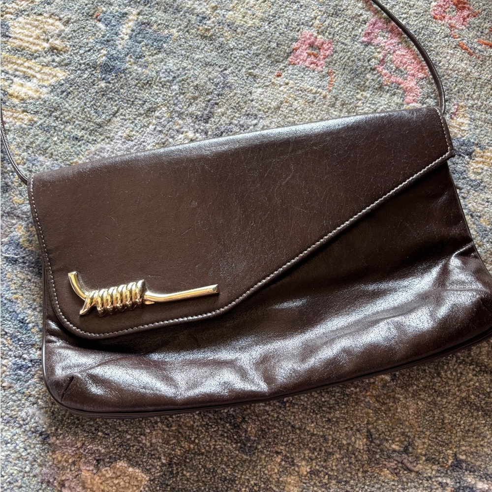Vintage chocolate brown shoulder bag